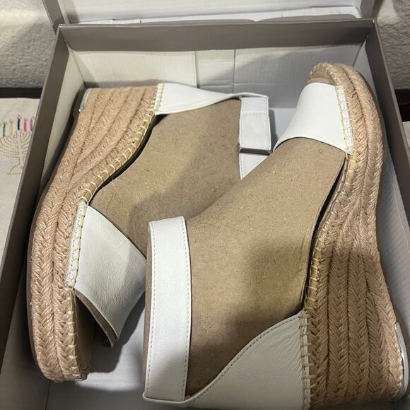 Franco Sarto wedge Sandals - Picture 2 of 3